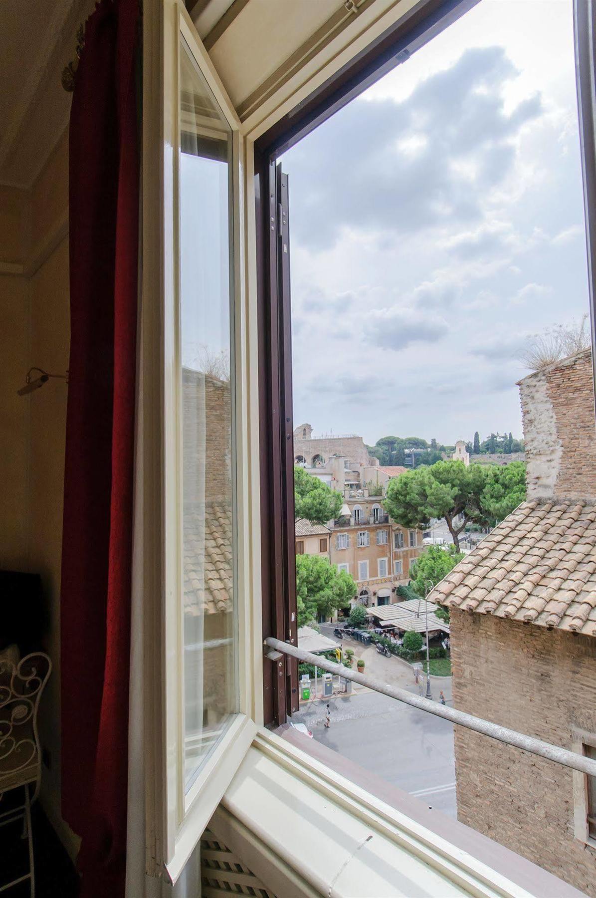 Made In Rome Luxury Affittacamere Экстерьер фото