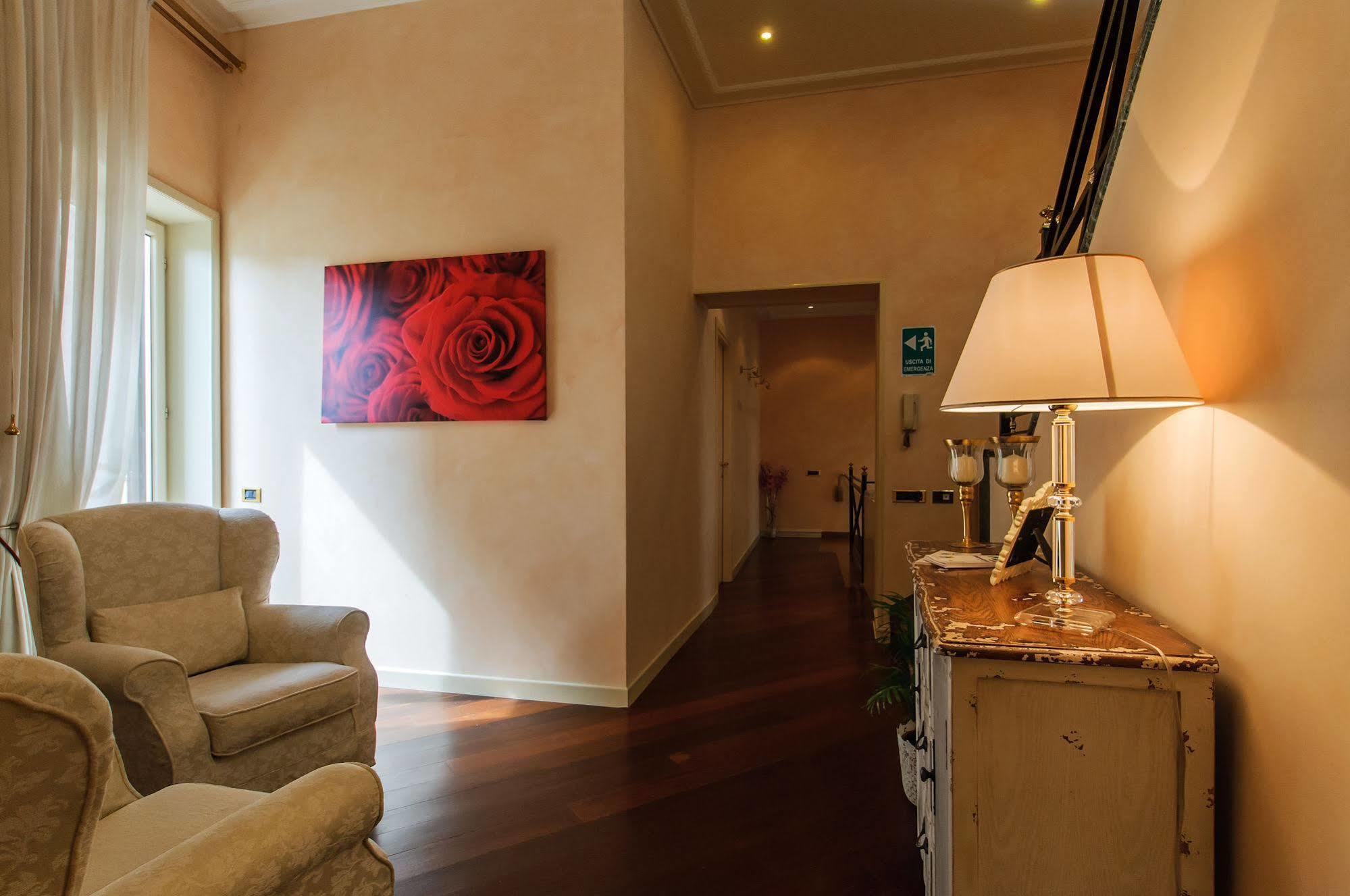 Made In Rome Luxury Affittacamere Экстерьер фото